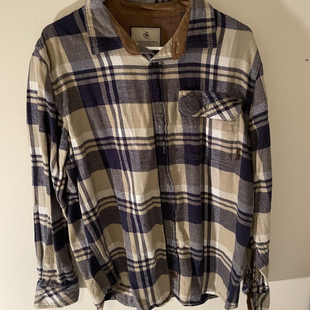Men's Large Legendary Whitetails Brand Flannel